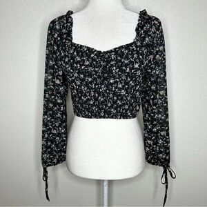 Missguided Womens Black Floral Ribbed Crop Top Balloon Sleeve Size 4 EUC Petite